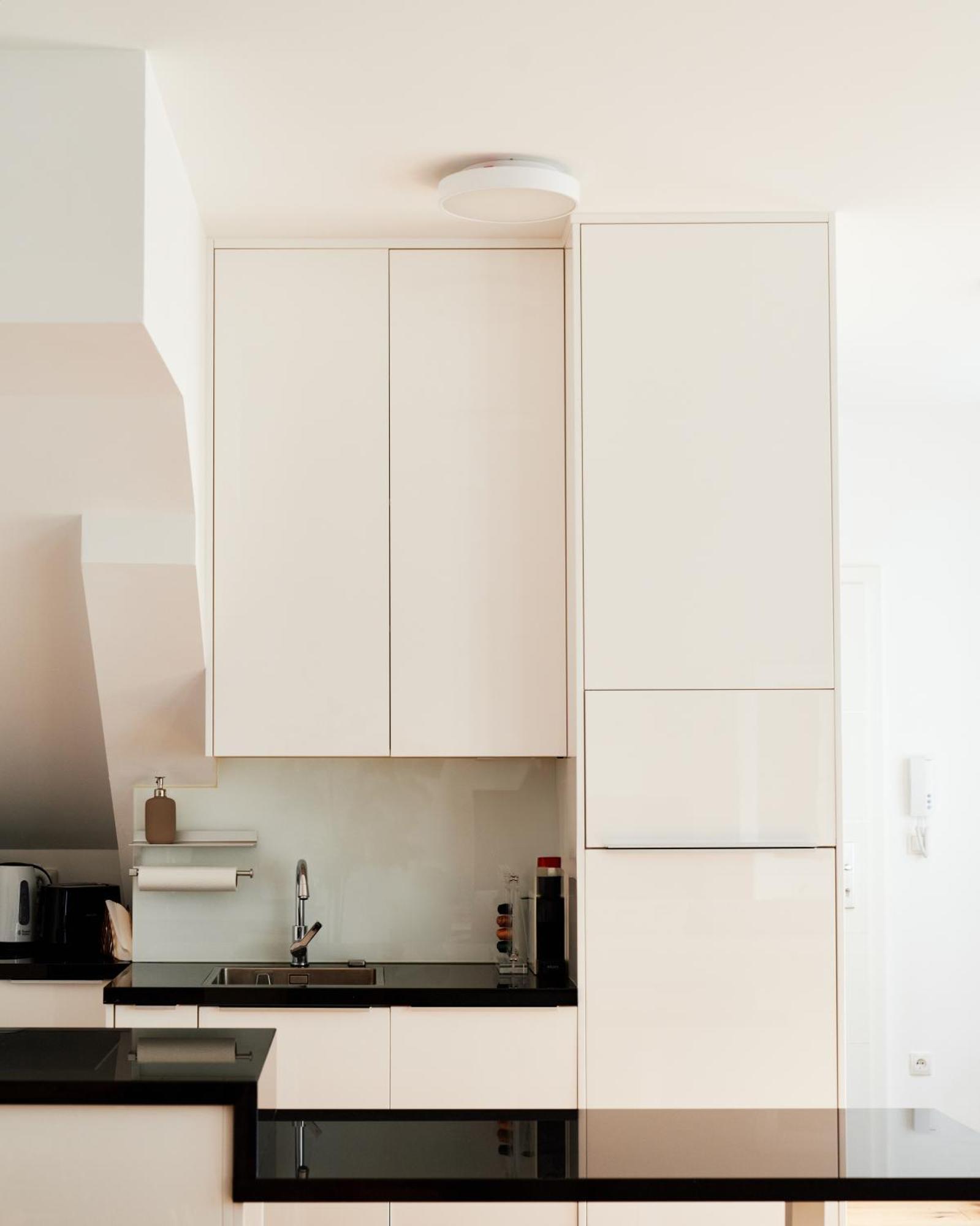 New Spacious Ultra-Modern Apartment In Wien Westbahnhof Eksteriør bilde